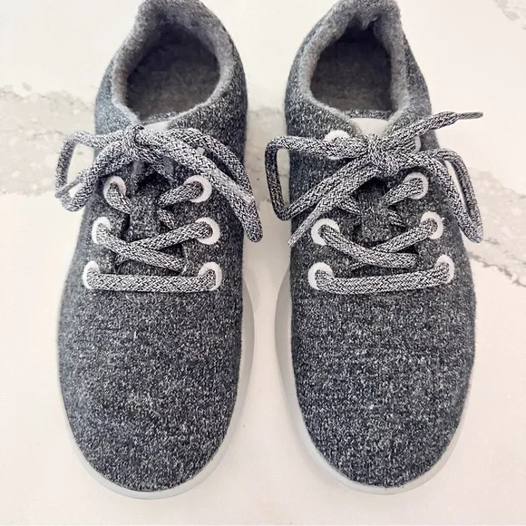 Allbirds The Wool Runners Sneakers - Picture 2 of 11